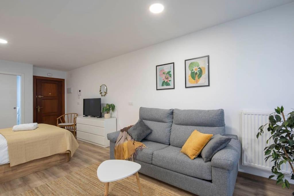 Lindo Estudio En El Centro By Cabana Rentals Vigo Exterior photo